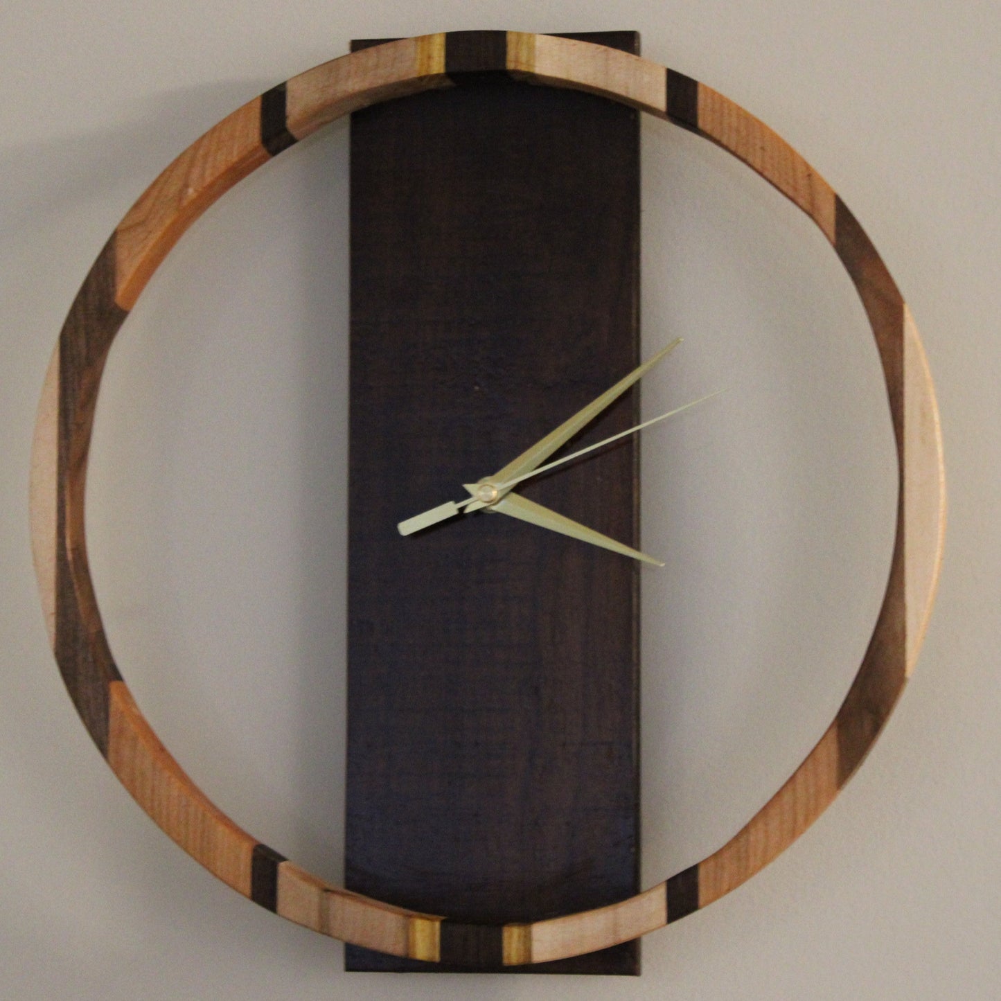 Hardwood Clock #072